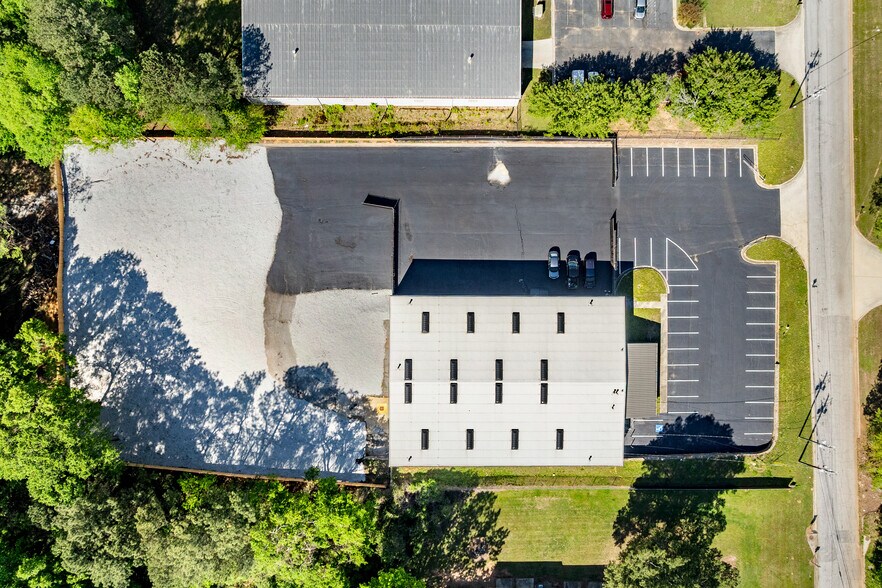 More Photos Of 6709 Tribble St, Lithonia Distribution For Sale