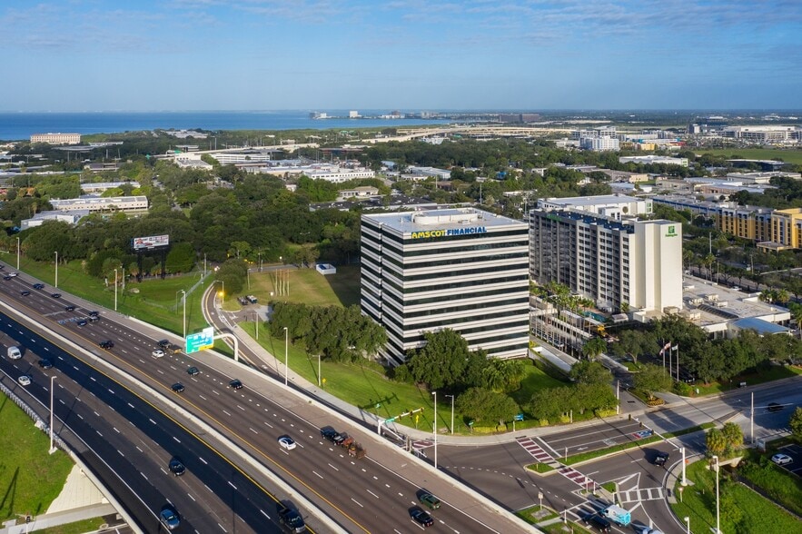 More Photos Of 600 N Westshore Blvd, Tampa Office For Lease