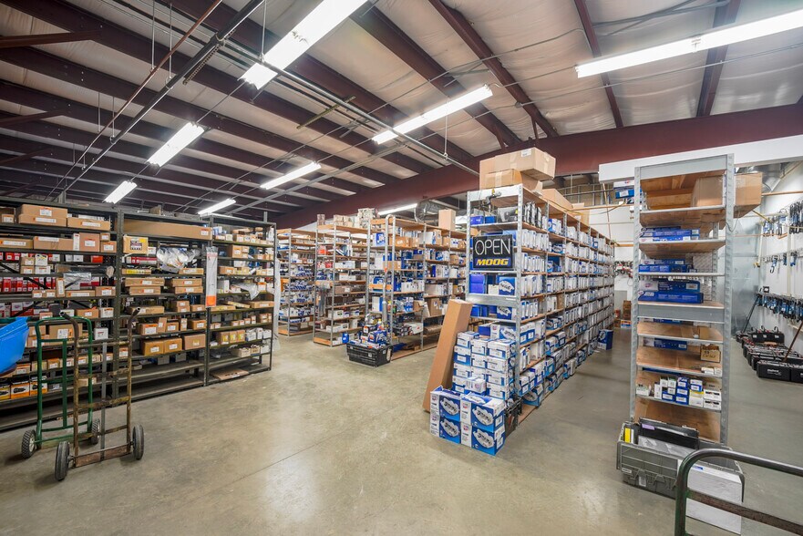 More Photos Of 193 Dix Ave, Glens Falls Freestanding For Sale