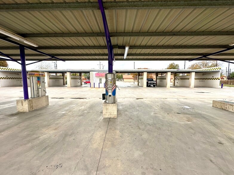 More Photos Of 2550 Goliad Rd, San Antonio Carwash For Sale