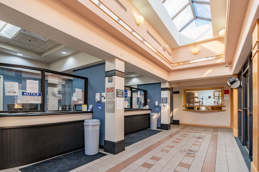 More Photos Of 6500 Preston Hwy, Louisville Medical For Lease