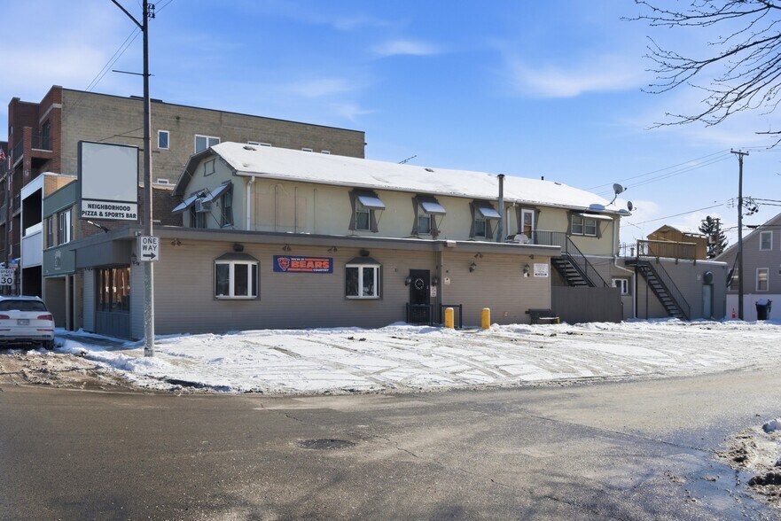 Primary Photo Of 7455 W Irving Park Rd, Chicago Freestanding For Sale