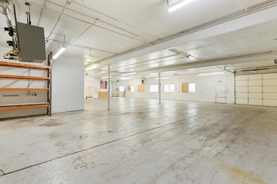 More Photos Of 781-785 Vallejo St, Denver Warehouse For Lease