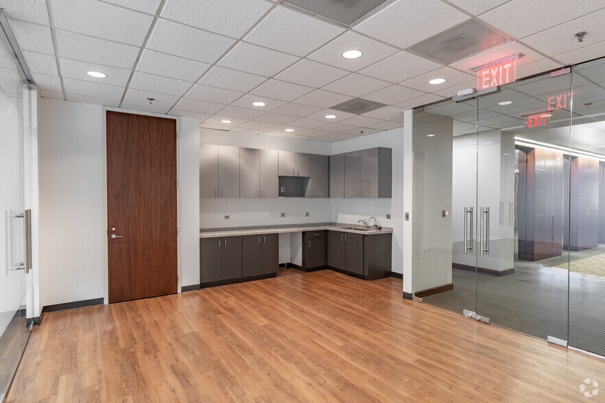 Photo of 6th Floor Ste 650