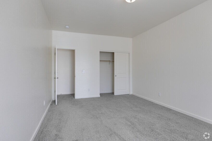 More Photos Of 701 N McQueen Rd, Chandler Apartments For Sale