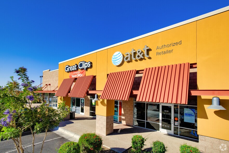 More Photos Of 1570 E Tucson Marketplace Blvd, Tucson General Retail For Sale