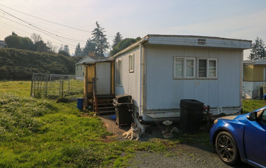 More Photos Of 93531 Coal Bank Ln, Coos Bay Manufactured Housing Mobile Home Park For Sale