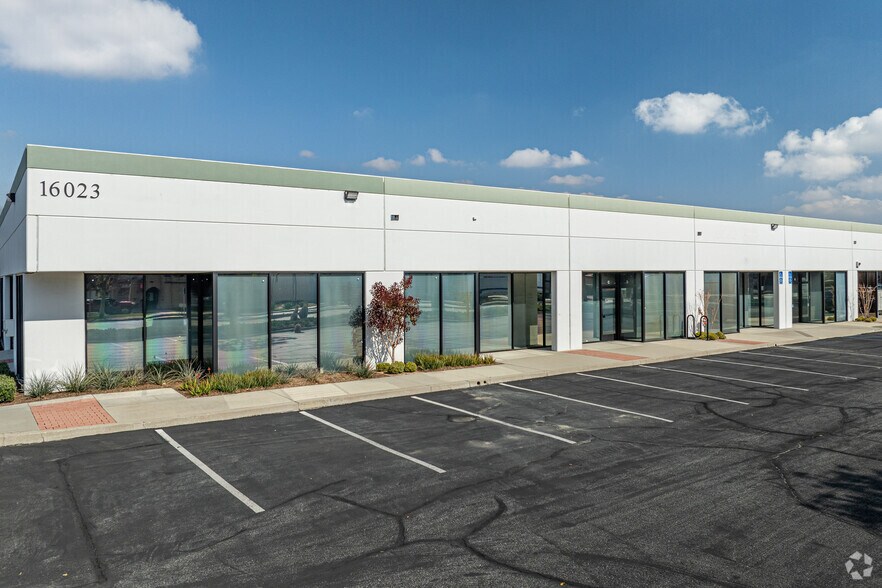 More Photos Of 16021 Arrow Hwy, Irwindale Unknown For Lease