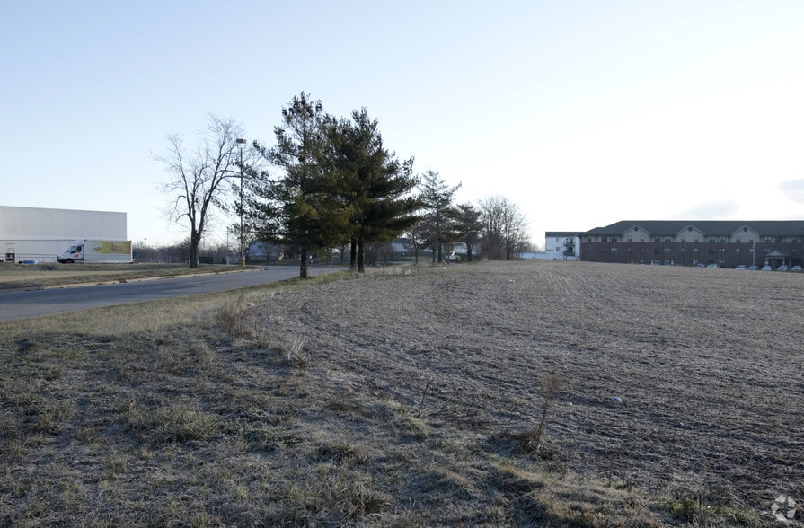 Primary Photo Of 1109 Comwest Pky, Belleville Land For Sale