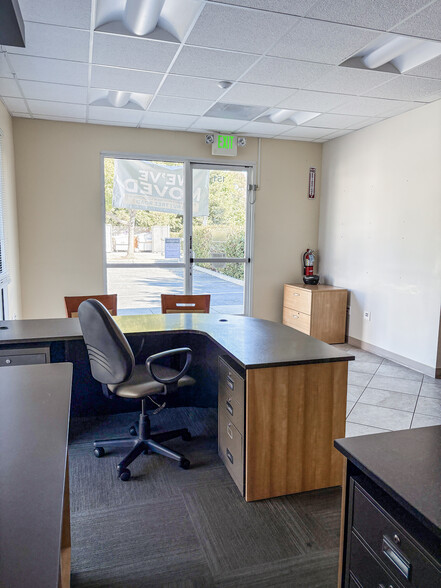 More Photos Of 151 Elmira Rd, Vacaville Freestanding For Sale