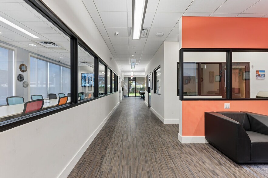 More Photos Of 1590 S Congress Ave, West Palm Beach Medical For Sale