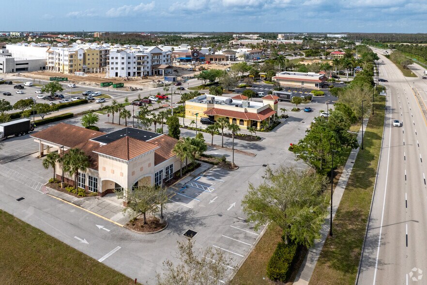 More Photos Of 17810 Ben Hill Griffin Pky, Fort Myers Bank For Lease