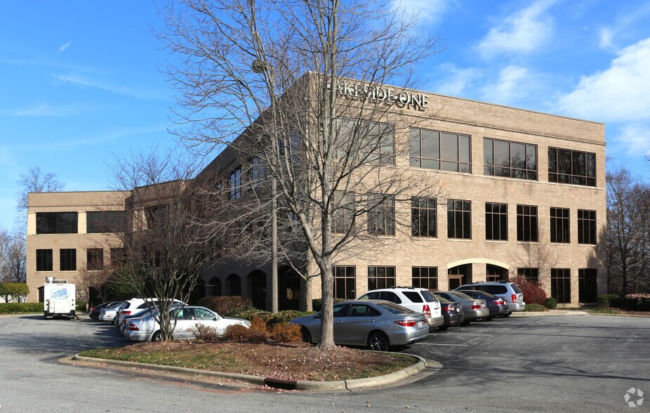 More Photos Of 4100 Mendenhall Oaks Pky, High Point Office For Lease