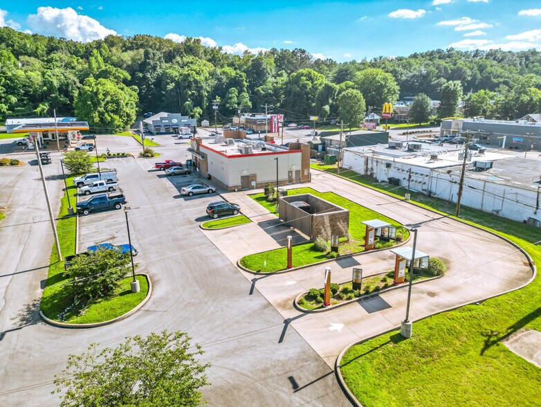 More Photos Of 303 W Main St, Waverly General Retail For Sale