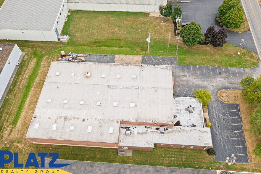 More Photos Of 557 Mcclurg Rd, Youngstown Warehouse For Lease