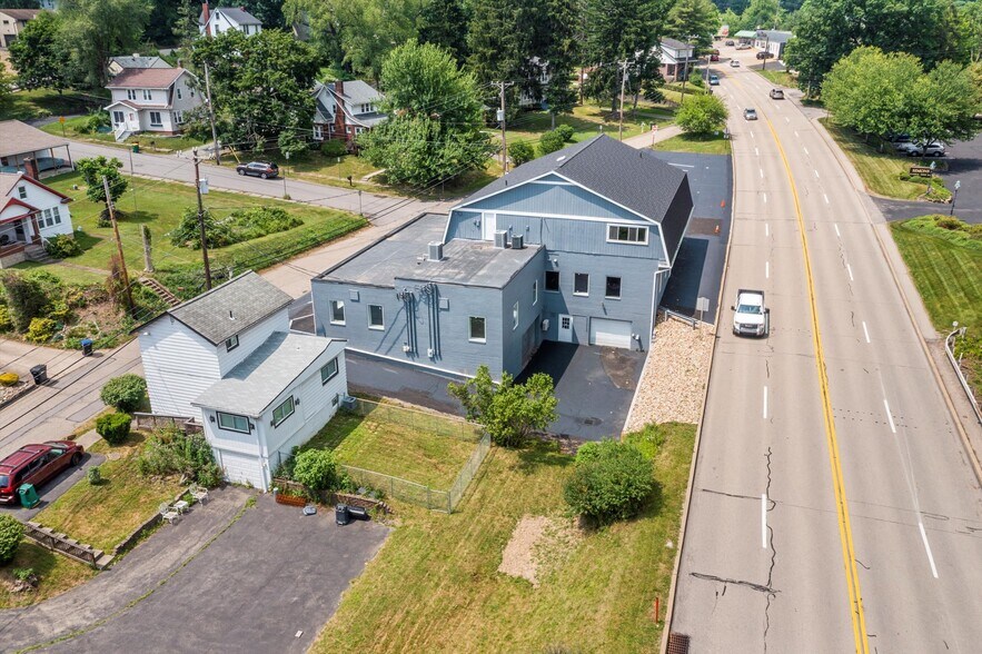 More Photos Of 7703 Perry Hwy, Pittsburgh Freestanding For Lease