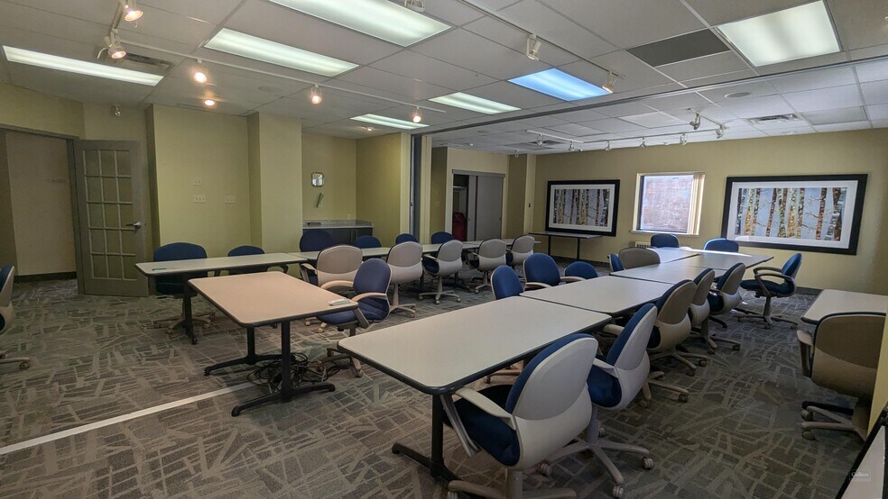 More Photos Of 291 King St, London Office For Lease