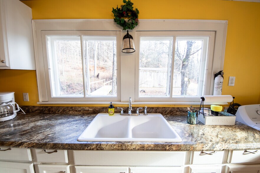 More Photos Of 345 Dorr Edson Rd, Oneonta Apartments For Sale