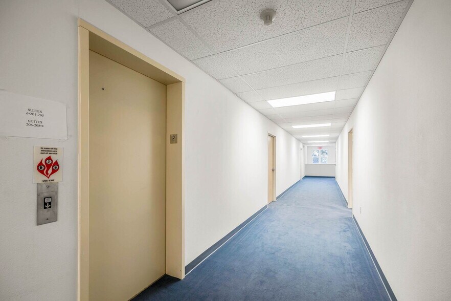 More Photos Of 705 9th St, Florence Medical For Lease