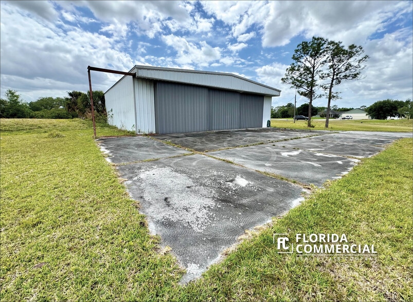 More Photos Of 12370 Lear Pl, Saint Lucie West Warehouse For Sale