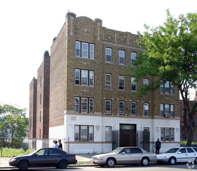 More Photos Of , Newark Multifamily For Sale