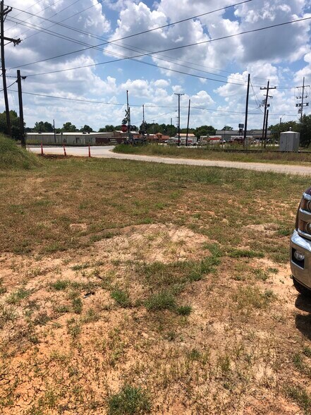 More Photos Of FM 536, Pleasanton Land For Sale