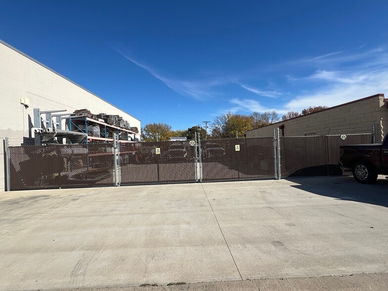 More Photos Of 358 S Laura St, Wichita Office For Lease