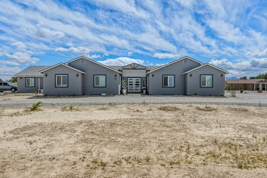 More Photos Of 921 W Leffner Dr, Pahrump Multifamily For Sale