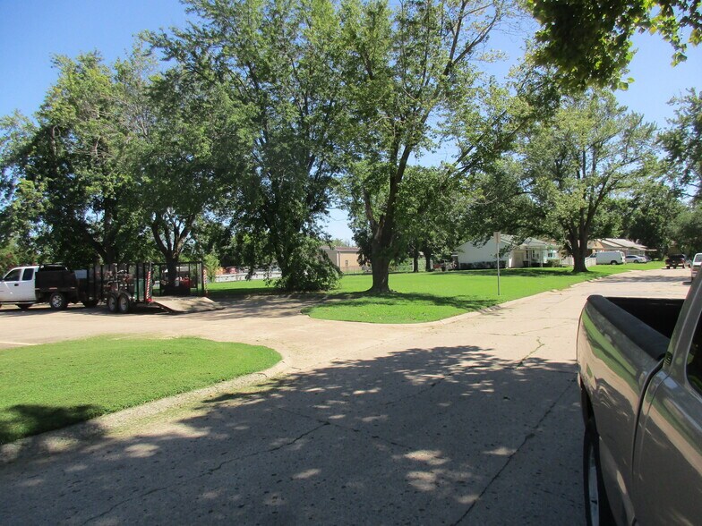 More Photos Of 1245 N Canton Ave, Tulsa Religious Facility For Sale