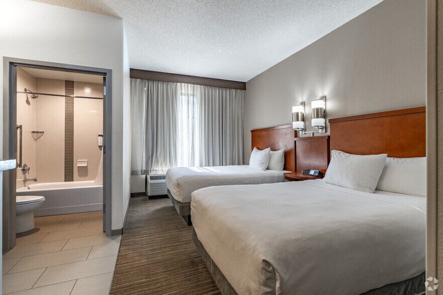 More Photos Of 7905 Giacosa Pl, Memphis Hotel For Sale
