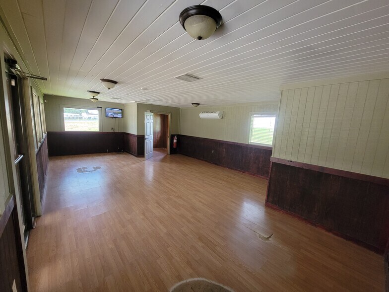 More Photos Of 145 Pan American Dr, Livingston Auto Dealership For Lease