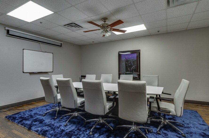 More Photos Of 630 E Southlake Blvd, Southlake Office For Lease