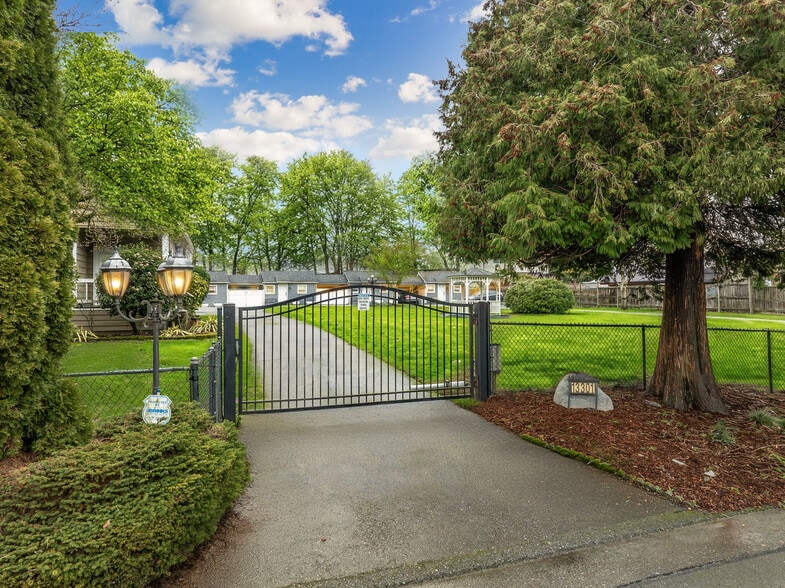 More Photos Of 13301 56th Ave S, Seattle Apartments For Sale