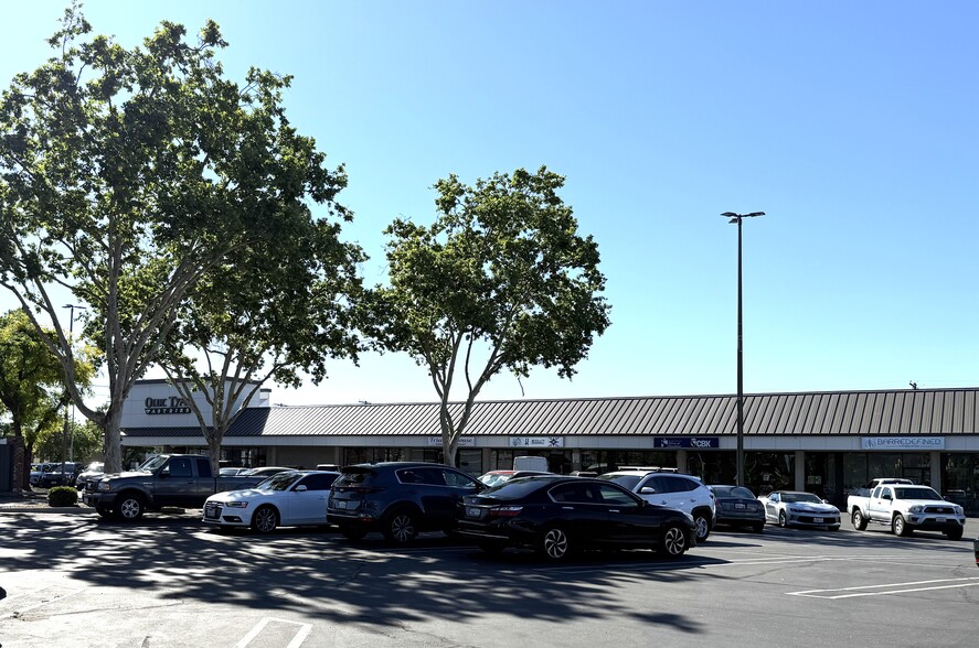 More Photos Of 2595 Geer Rd, Turlock Unknown For Lease