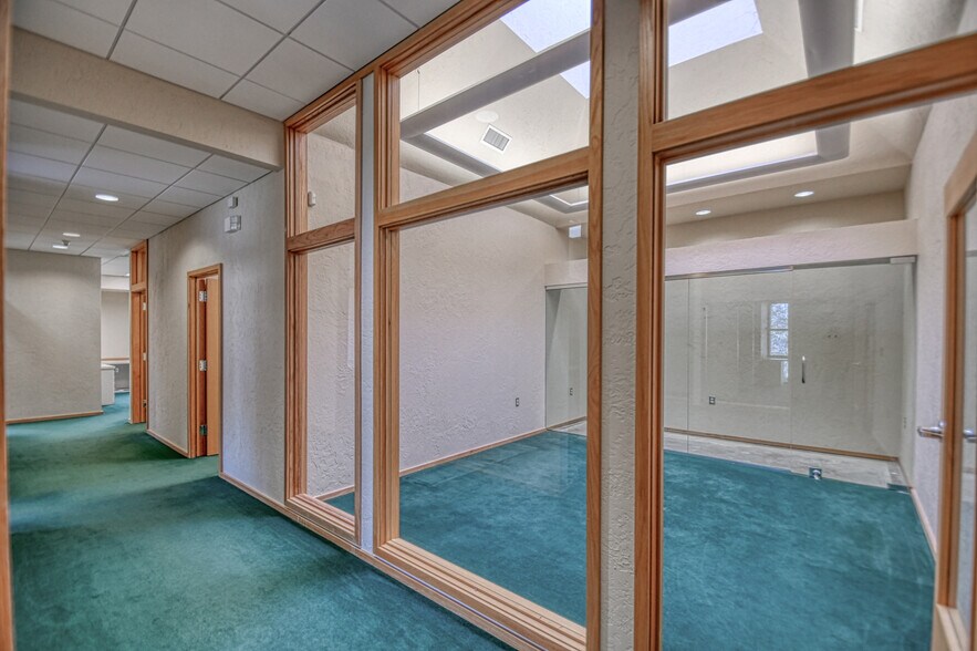 More Photos Of 3280 Marshall Ave, Norman Office For Sale