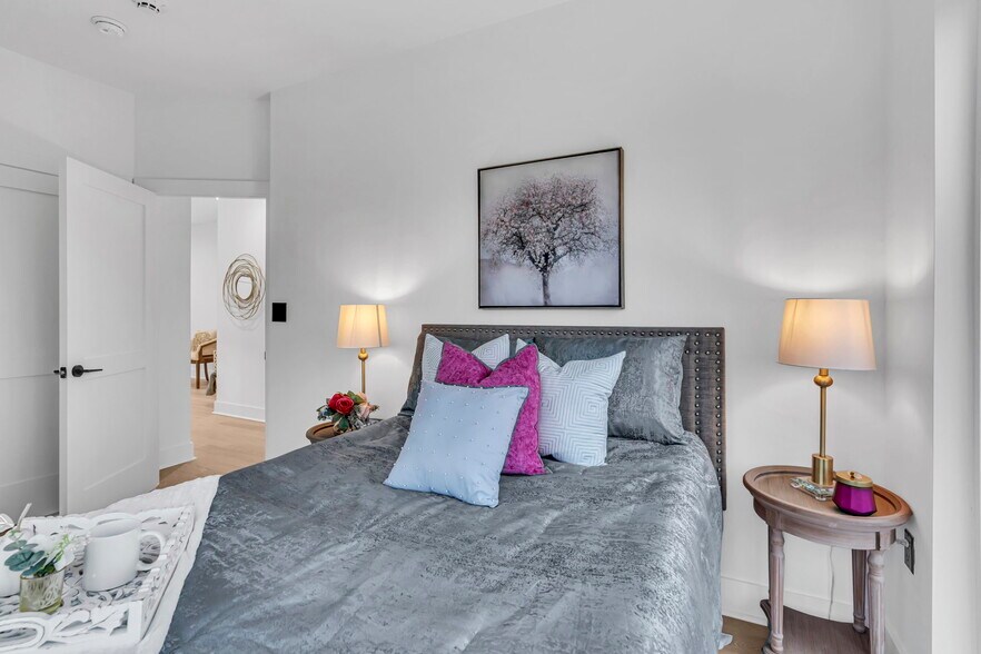 More Photos Of 1103 Fern St NW, Washington Apartments For Sale