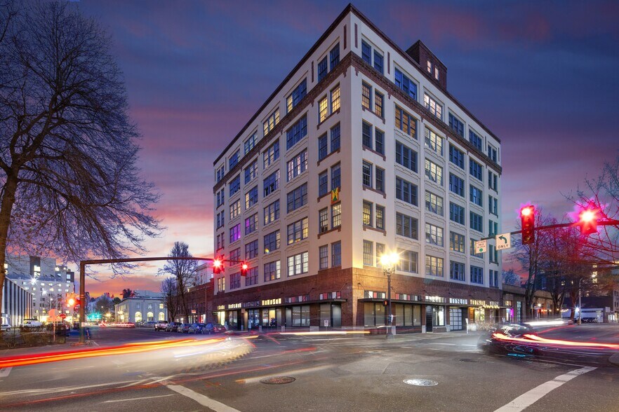More Photos Of 555 NW Park Ave, Portland Apartments For Lease