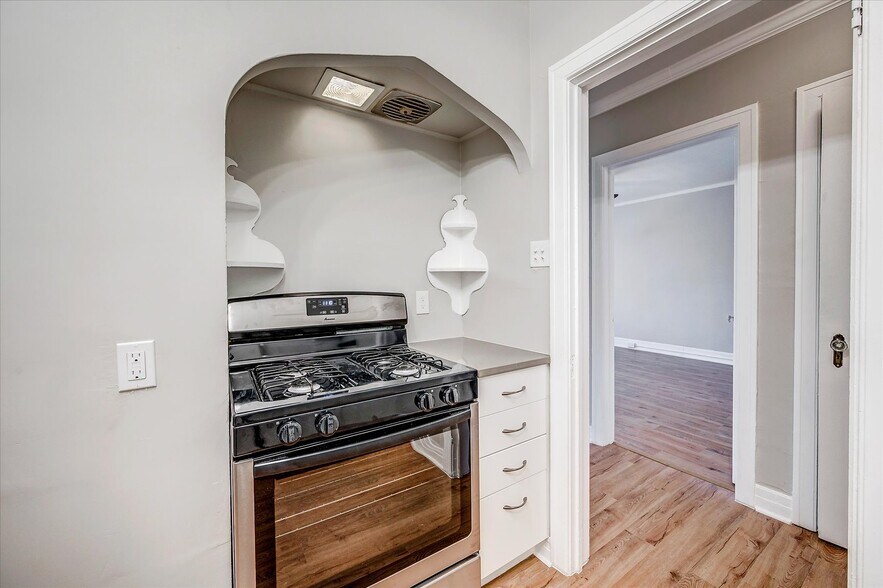 More Photos Of 1580 St Paul St, Denver Apartments For Sale