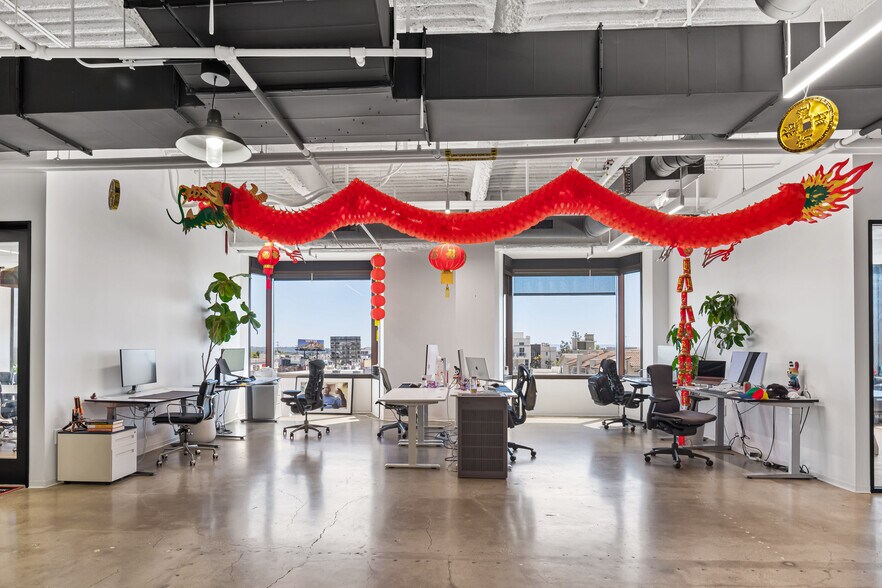 More Photos Of 10900 Wilshire Blvd, Los Angeles Office For Sale