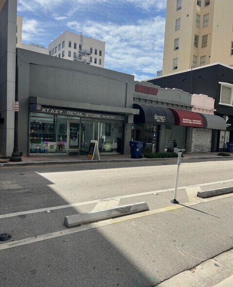 More Photos Of 26-32 NE 1st Ave, Miami Storefront For Sale