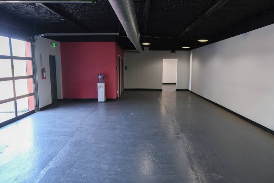 More Photos Of 8709 N Western Ave, Oklahoma City Office For Sale