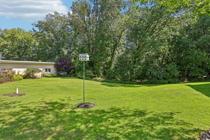 More Photos Of 841 Camden ave, Blackwood Warehouse For Sale