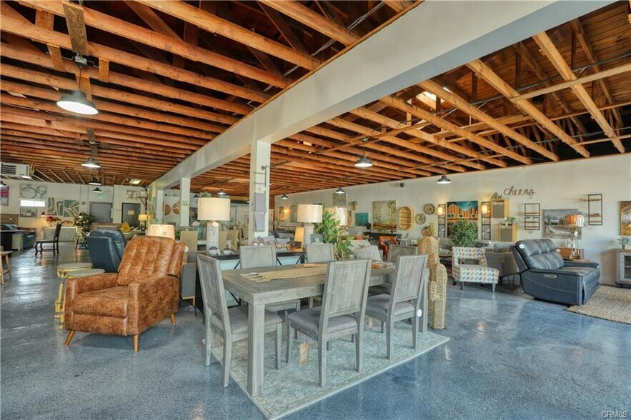 More Photos Of 850 W Grand Ave, Grover Beach Freestanding For Sale