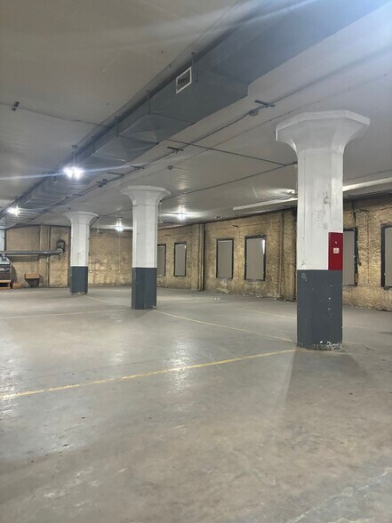 More Photos Of 318 Cherry Ave NE, Canton Warehouse For Sale