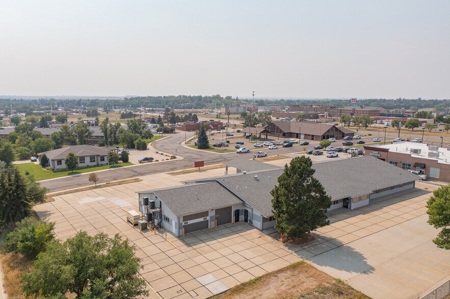 More Photos Of 227 16th St W, Dickinson Skilled Nursing Facility For Sale