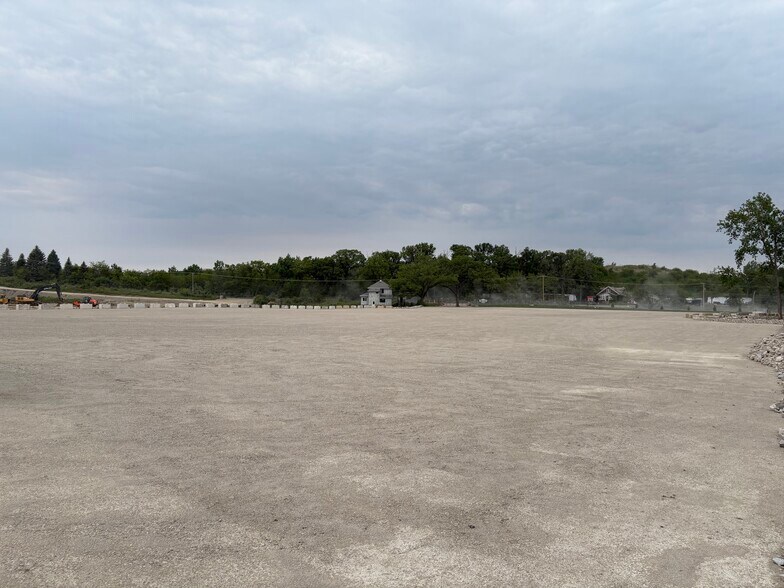 More Photos Of 2700 Mound Rd, Rockdale Land For Lease