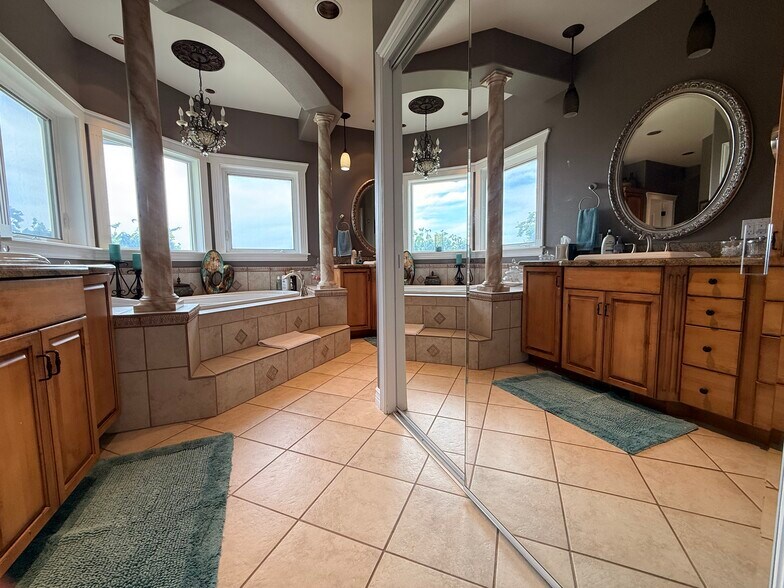 More Photos Of 400 Washington St, Adrian Land For Sale