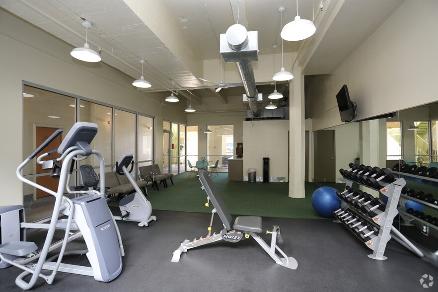 More Photos Of 317 Lexington Ave, San Antonio Apartments For Lease