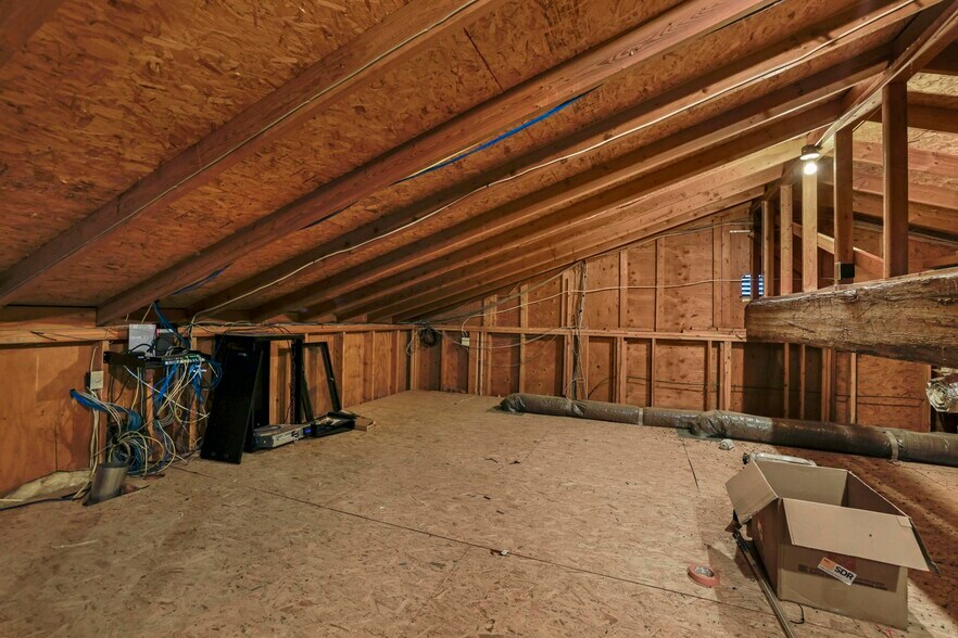 More Photos Of 4074 N 2000 E, Filer Warehouse For Sale