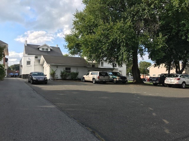 More Photos Of 222 Main St, Emmaus Medical For Sale